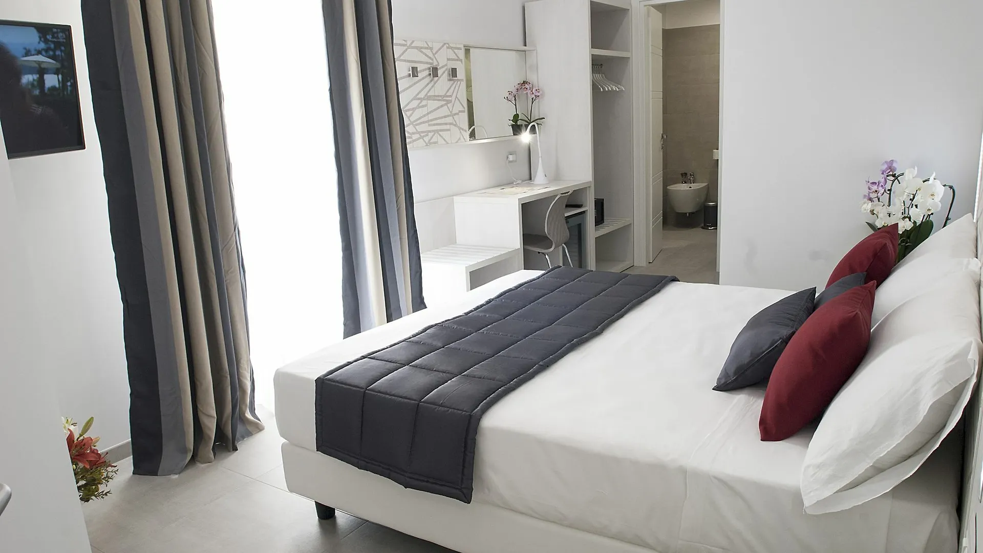 Merulana Holidays Rome Italy